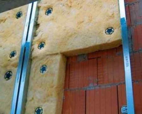 Утепление пристройки пенопластом. Утепляем пристройку к дому