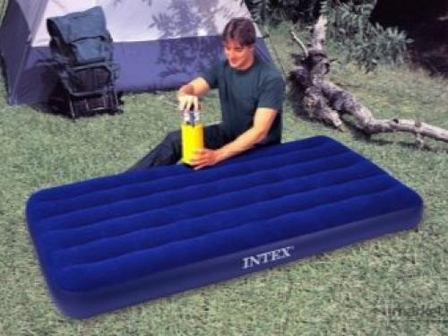 Заклеить надувной матрас intex. Клеим надувной матрас разными способами 06 Заклеить надувной матрас intex. Клеим надувной матрас разными способами 06