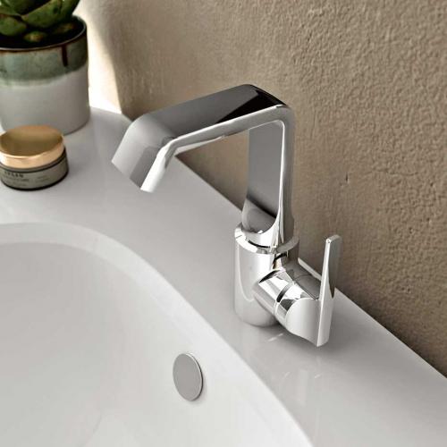 Как подобрать смеситель для раковины по размеру. На фото: однорычажный смеситель с регулировкой высоты 331260562 от фабрики KLUDI. 04