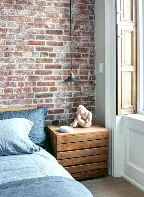 Декоративный кирпич в интерьере.  Декоративный кирпич в интерьере спальни — хороший или плохой выбор?