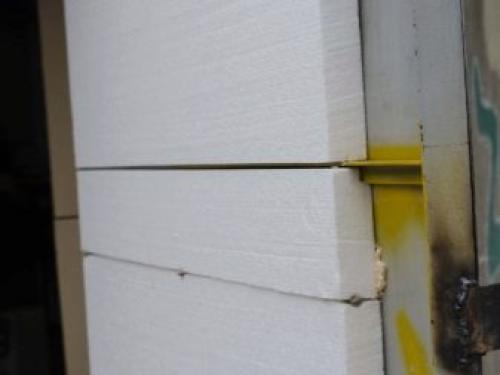 Как обустроить рабочее место в гараже. Тонкости обустройства гаража 03