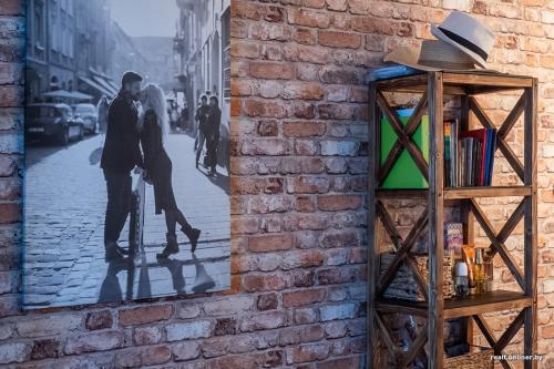 Ремонт квартиры в стиле лофт своими руками. Стойки, как в Jysk и кровать из поддонов