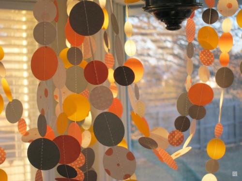 Осеннее украшение окон. Как украсить окно осенью своими руками?