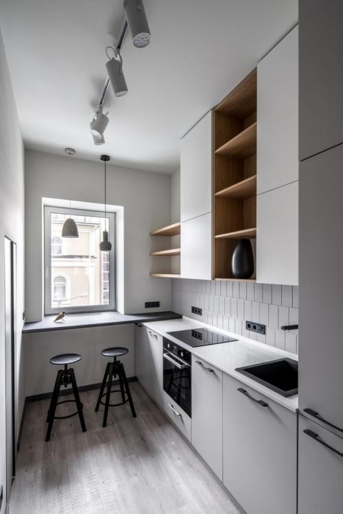 Квартира в доме 1930х годов. Сдержанный стиль с яркими акцентами. 13