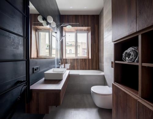 Квартира в доме 1930х годов. Сдержанный стиль с яркими акцентами. 14