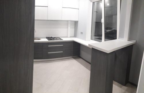 «Наша новая кухня) Площадь — 9кв. м» 04