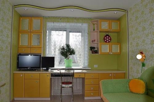 Идеи использования пространства вокруг окна 05