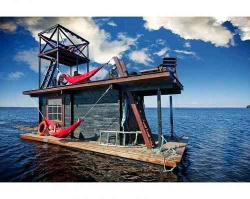 Плавучие дома. Пожили бы в таком недельку? 06