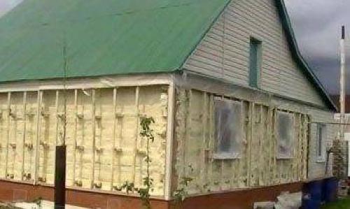 Утепление дома из бруса 150х150. Как и чем лучше утеплить дом