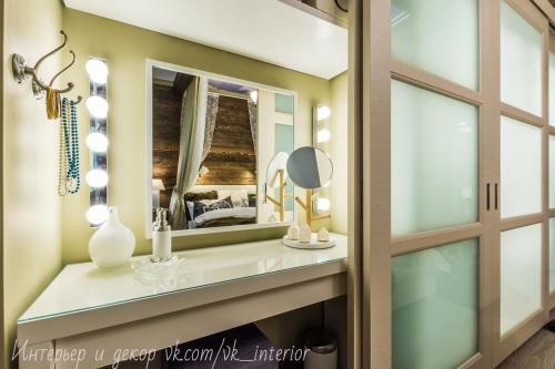 Спальня с гардеробной и туалетным столиком. Как Вам дизайн? 02