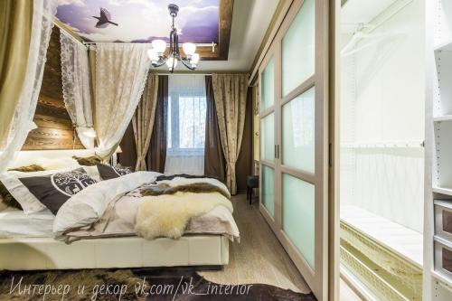 Спальня с гардеробной и туалетным столиком. Как Вам дизайн? 01