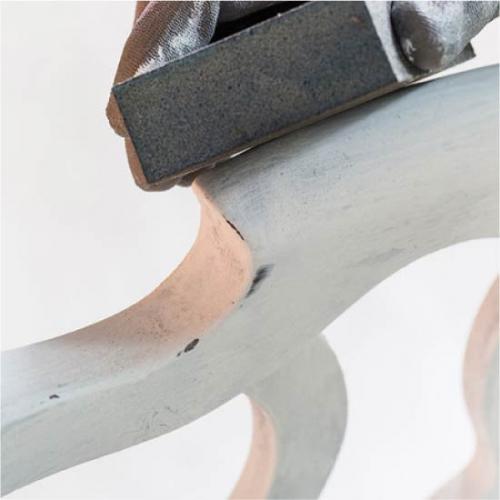 Что можно сделать из старых стульев. Спосо.  Покраска стула