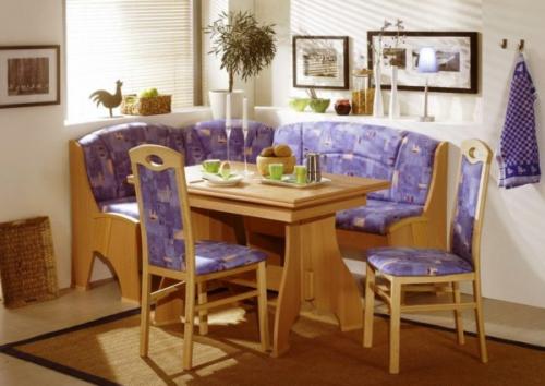 Дизайн кухни с диваном и телевизором. Лучшие варианты моделей диванов для малогабаритных кухонь