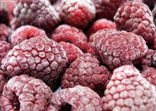 Замороженные ягоды, как есть. Изменения в составе при заморозке