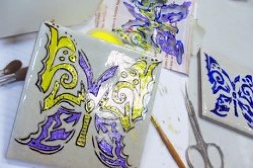 Роспись керамической плитки акриловыми красками. Пошаговая инструкция росписи