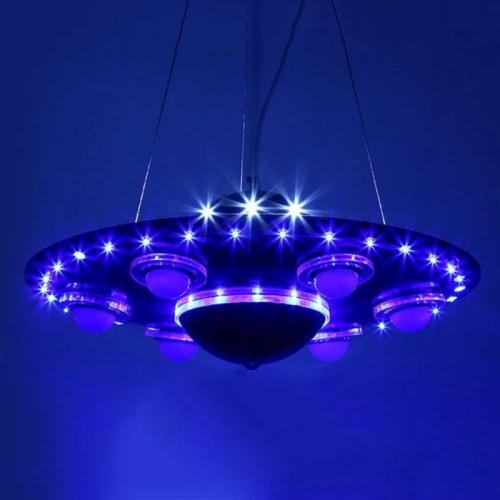 Светильник в детскую комнату. Потолочная люстра в детскую комнату