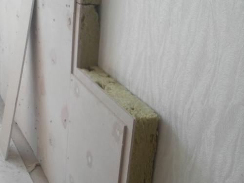 В квартире плохая шумоизоляция. Сделал простую звукоизоляцию в квартире. Соседи больше не мешают