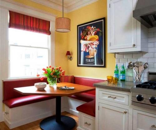 Дизайн кухни с диваном и телевизором. Лучшие варианты моделей диванов для малогабаритных кухонь