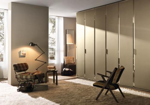 Встроенный распашной шкаф в нишу. Как разместить встроенный шкаф с распашными дверями в нише