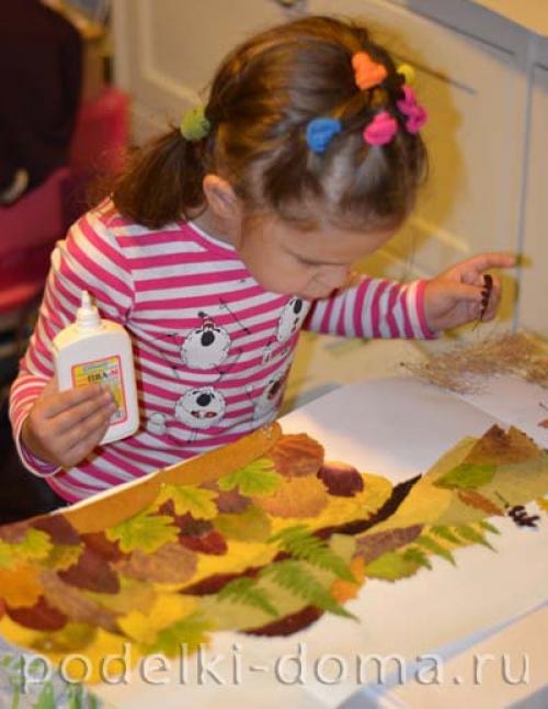 Дом из природного материала. Молодая семья построила уютный дом из природных материалов, потратив минимум средств 13