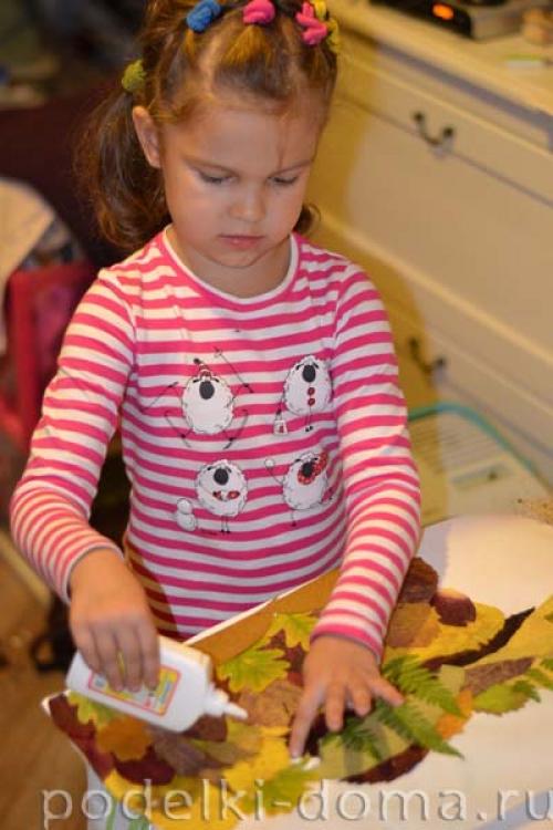 Дом из природного материала. Молодая семья построила уютный дом из природных материалов, потратив минимум средств 12