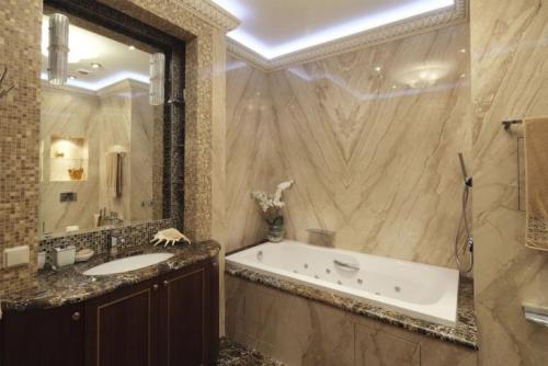 Натуральный мрамор в интерьере. Мрамор в интерьере квартиры, дома