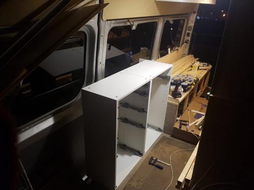 Дом на колесах из фургона. Дом на колесах из ГАЗели своими руками