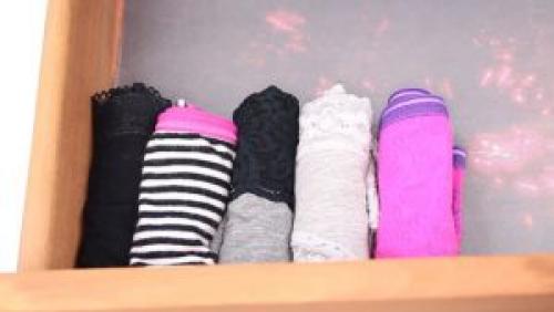 Как сложить трусы, как салфетки. Как сложить трусы компактно