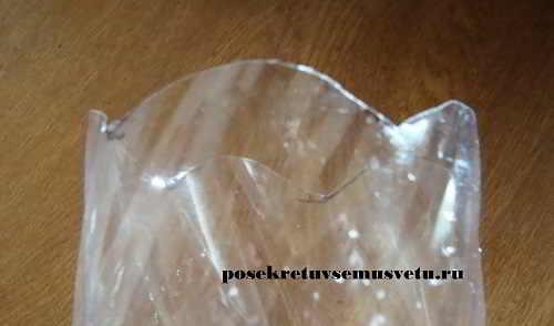 Вазочки из пластиковых бутылок своими руками. Как делать вазы из пластиковых бутылок своими руками? 04 Вазочки из пластиковых бутылок своими руками. Как делать вазы из пластиковых бутылок своими руками? 04