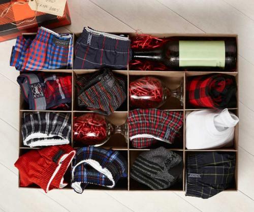 Как красиво сложить мужские трусы для подарка. Как упаковать трусы на подарок мужчине? 4 идеи