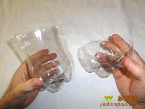 Пингвин из пластиковой бутылки. 09