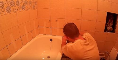 Недорогой ремонт ванной в хрущевке. Сколько стоит бюджетный ремонт ванной комнаты в хрущевке