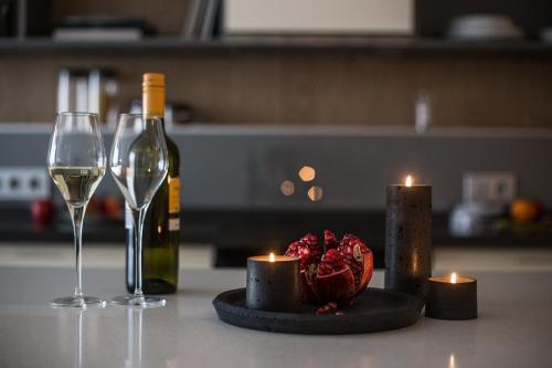 Квартира с эко — камином и двумя спальнями, г. Киев 06