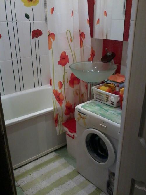 Дизайн совмещенного санузла в хрущевке. Стиральная машина в дизайне маленькой ванной