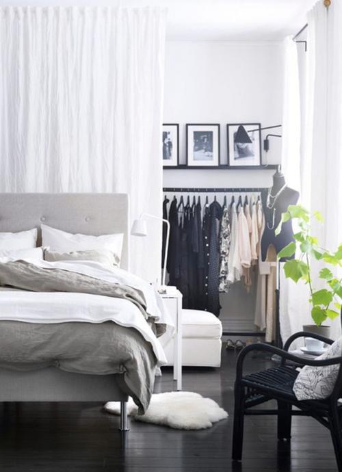 Места для хранения в маленькой квартире. Без шкафов: где ещё хранить вещи в маленькой квартире