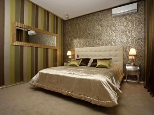 Какие обои в спальню. Какие обои выбрать в спальню: выбор цвета и материала 44