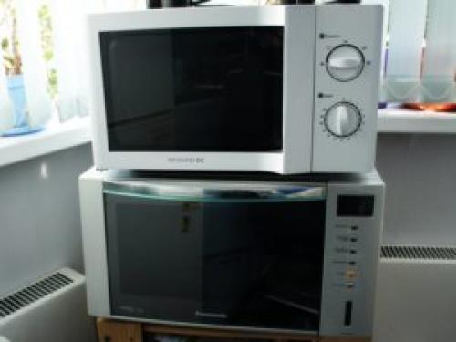 Можно ли микроволновку ставить в шкаф. Куда поставить микроволновку на кухне – 25 удачных решений 10 Можно ли микроволновку ставить в шкаф. Куда поставить микроволновку на кухне – 25 удачных решений 10