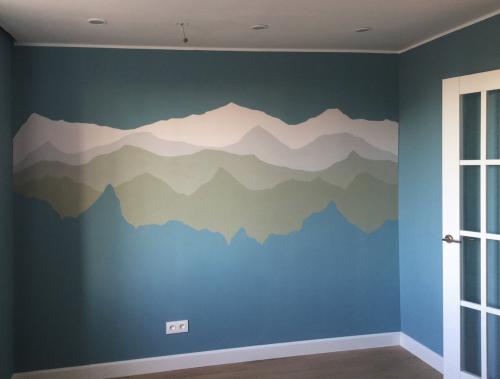 Горы на стене своими руками. МАСТЕР-КЛАСС: Как быстро и недорого декорировать пустую стену