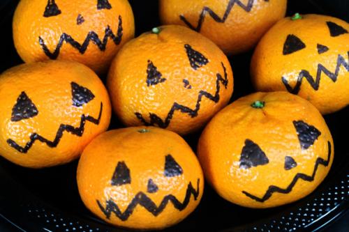 Как украсить магазин к хэллоуину. Как украсить дом, квартиру на Хэллоуин 12 Как украсить магазин к хэллоуину. Как украсить дом, квартиру на Хэллоуин 12