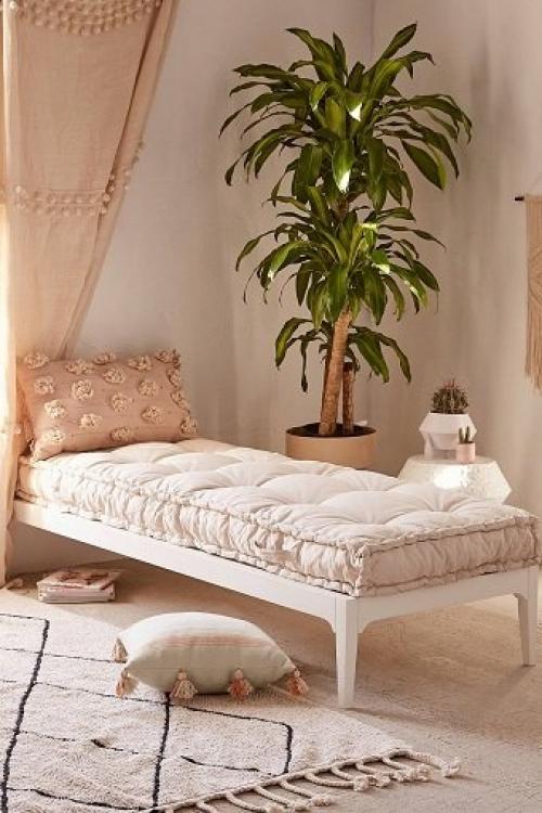 Как расширить узкую комнату визуально. Добрый день дорогие друзья!