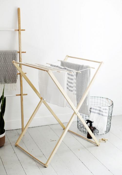 Где сушить белье в квартире. Где сушить белье зимой в квартире