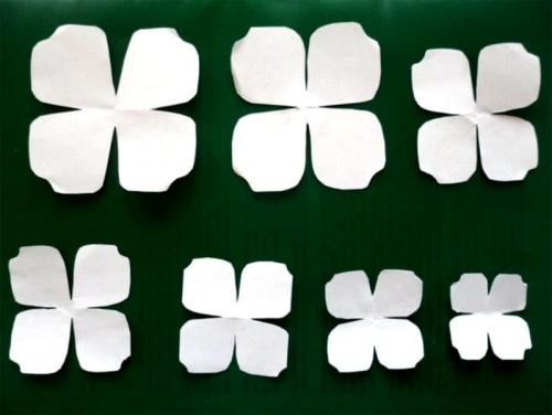 Большие цветы из пластиковых бутылок. 7 способов научиться делать цветы из пластиковых бутылок своими руками