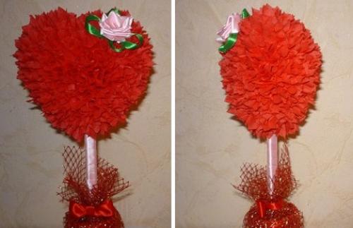Топиарий в подарок на день рождения женщине. Сердце из подручных материалов в домашних условиях ко Дню влюбленных (14 февраля)