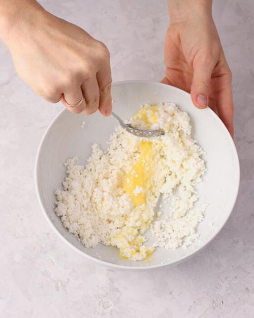 Вкусные сырники. Быстрые сырники на сковороде за 10 минут