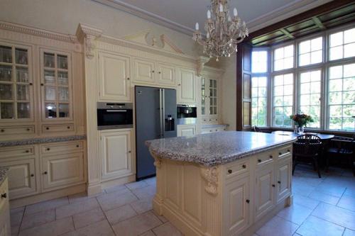 Кухня в английском стиле. Английский (викторианский) стиль в оформлении кухни. Особенности, правила, советы