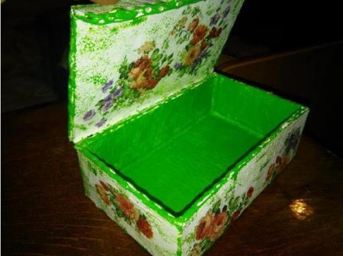 Оригинальные поделки ко Дню матери. Красивый подарок (поделка) ко Дню матери из ткани и фетра + выкройки