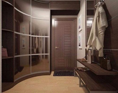 Шкаф купе в прихожую с зеркалом. Виды