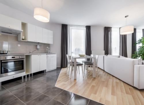 Укладка паркетной доски по диагонали. Диагональная укладка паркета и ламината в интерьере: что нужно знать?