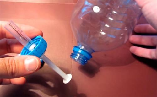 Очумелые ручки умывальник из бутылки. Рукомойник из пластиковой бутылки