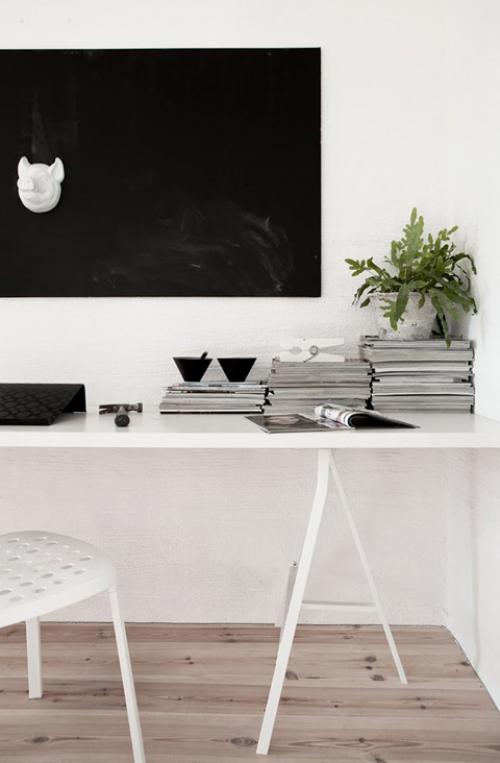 Дизайн маленькой двухуровневой квартиры. Вариант неповторимого дизайна маленькой двухуровневой квартиры в Дании